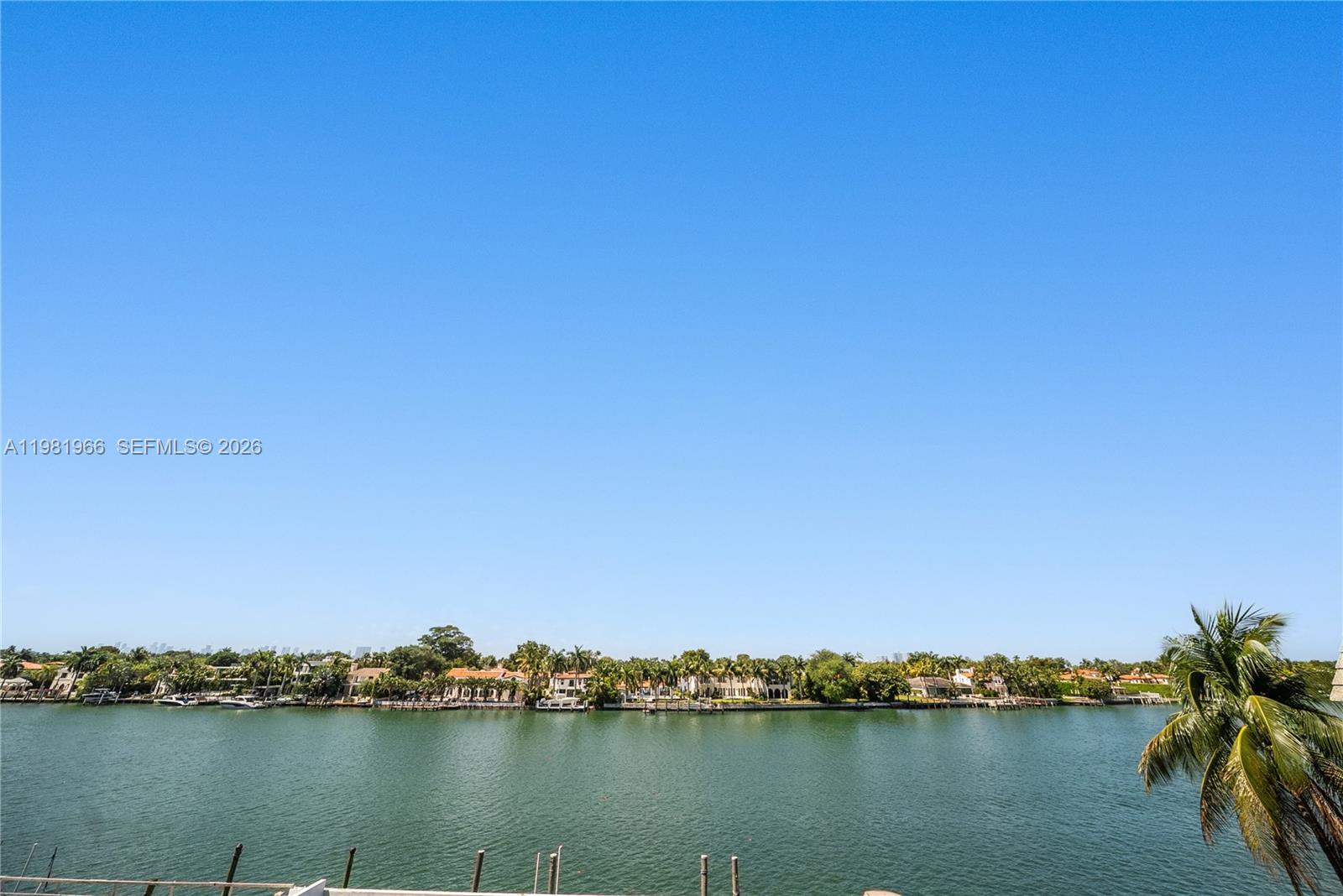 5750 Collins Ave #4F Miami Beach, FL 33140