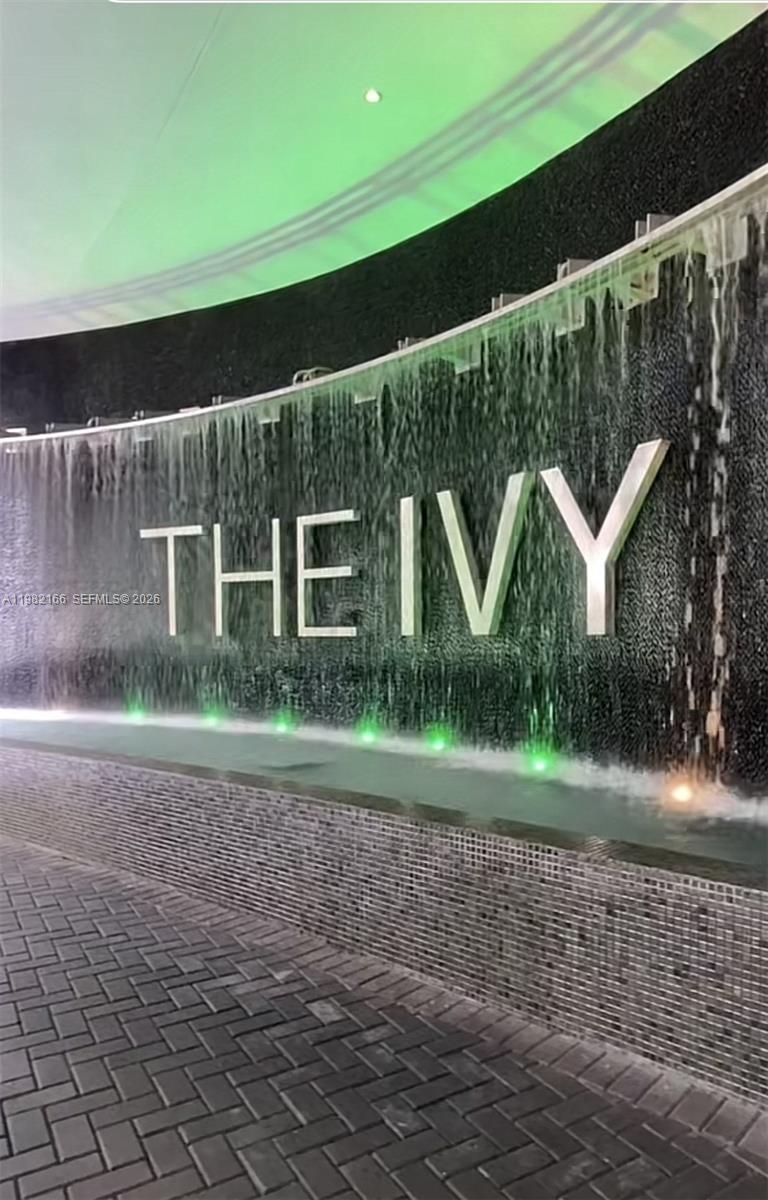 90 SW 3rd St #2116 Miami, FL 33130