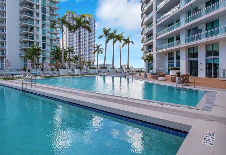 90 SW 3rd St #2116 Miami, FL 33130