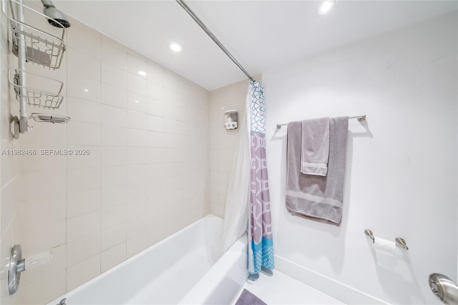 800 West Ave #605 Miami Beach, FL 33139