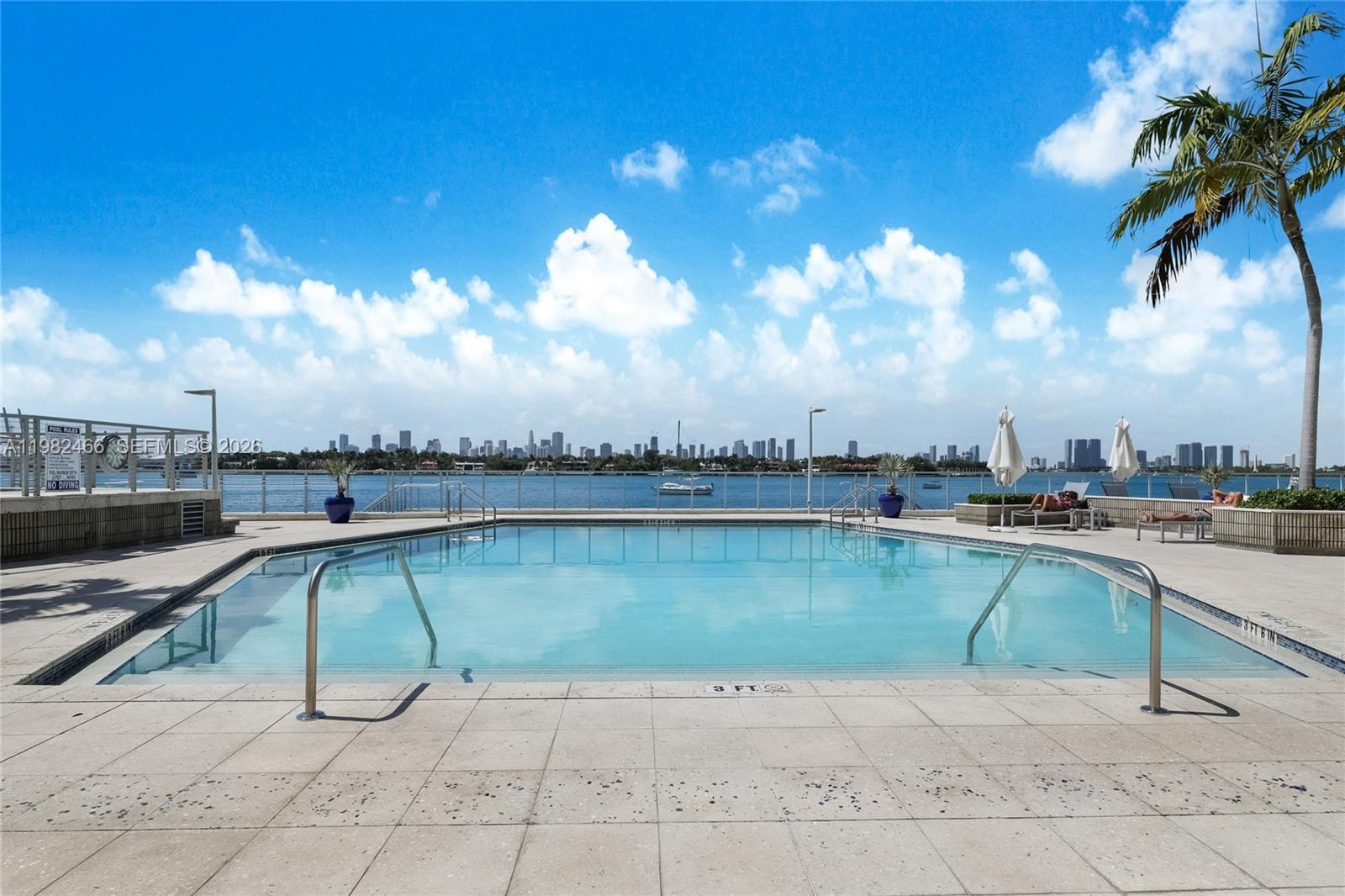800 West Ave #605 Miami Beach, FL 33139