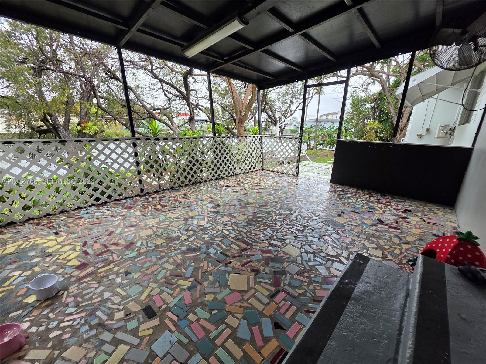 1 Esplanade Dr #1 Miami Springs, FL 33166