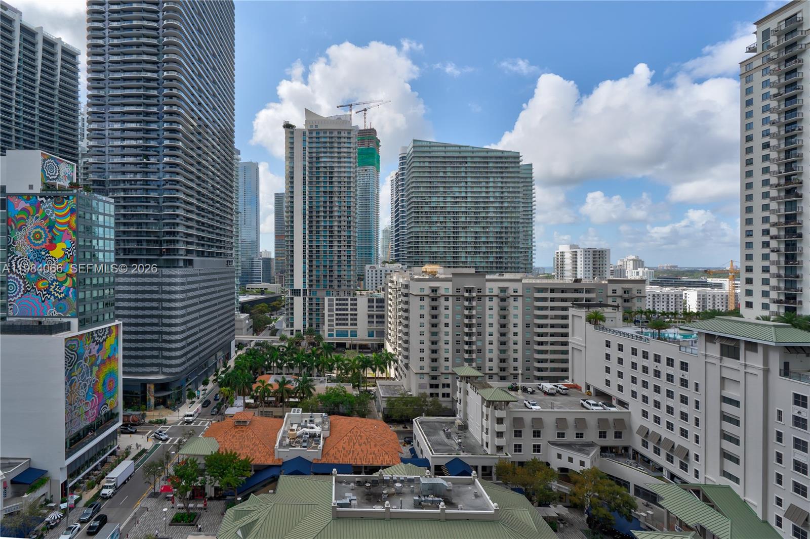 45 SW 9th St #1405 Miami, FL 33130