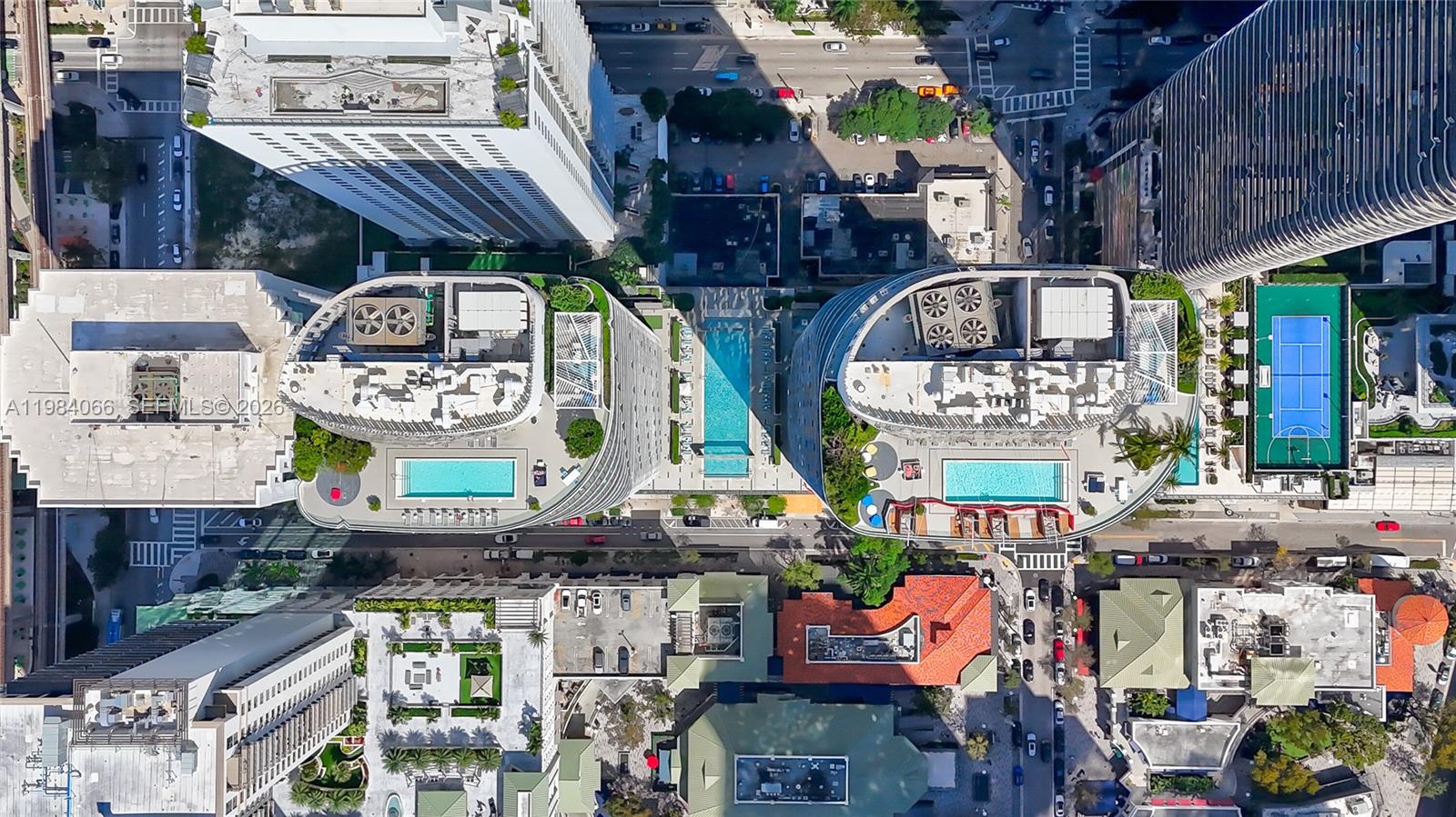 45 SW 9th St #1405 Miami, FL 33130