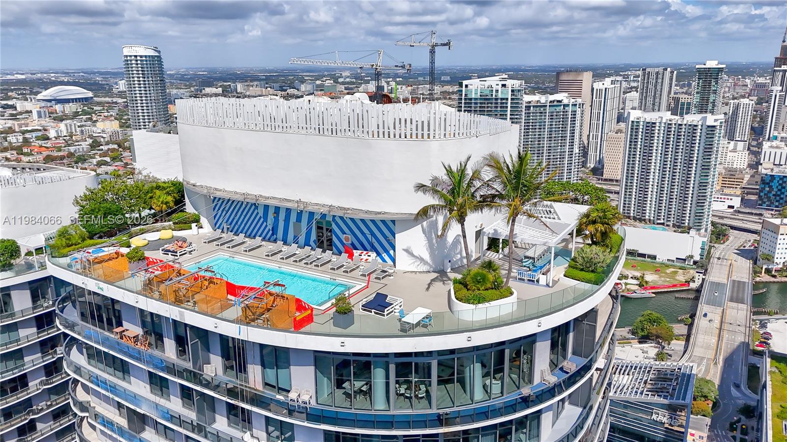 45 SW 9th St #1405 Miami, FL 33130