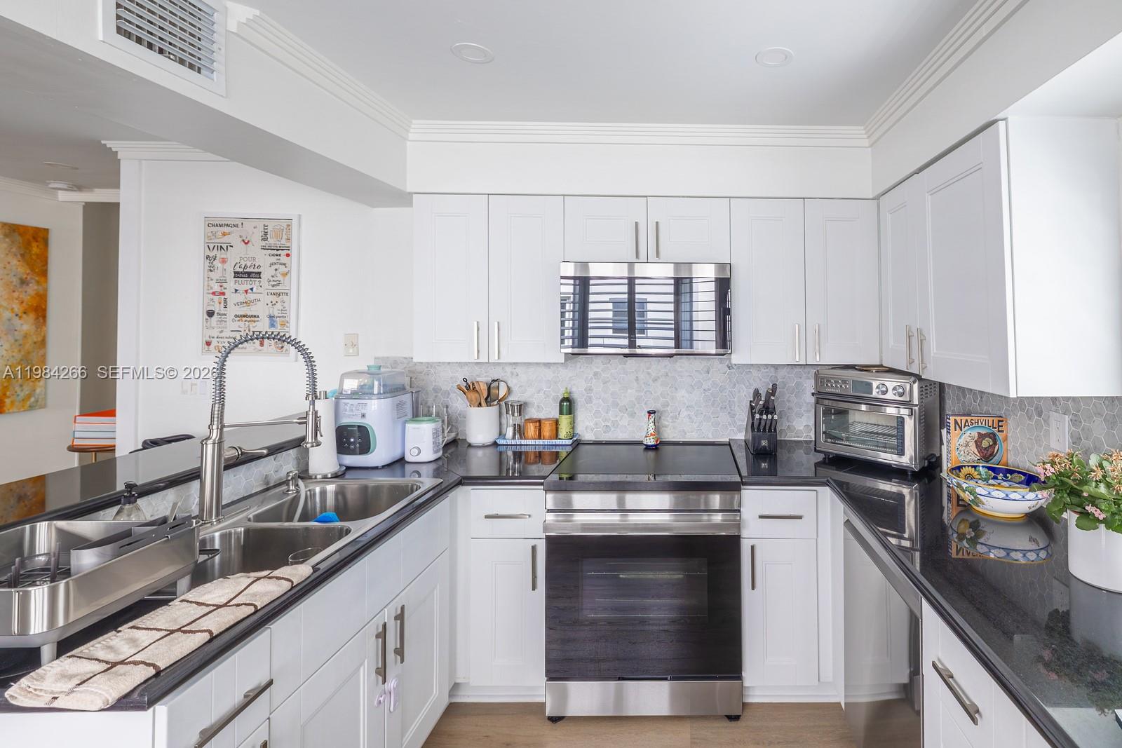 261 Navarre Ave #B-1 Coral Gables, FL 33134