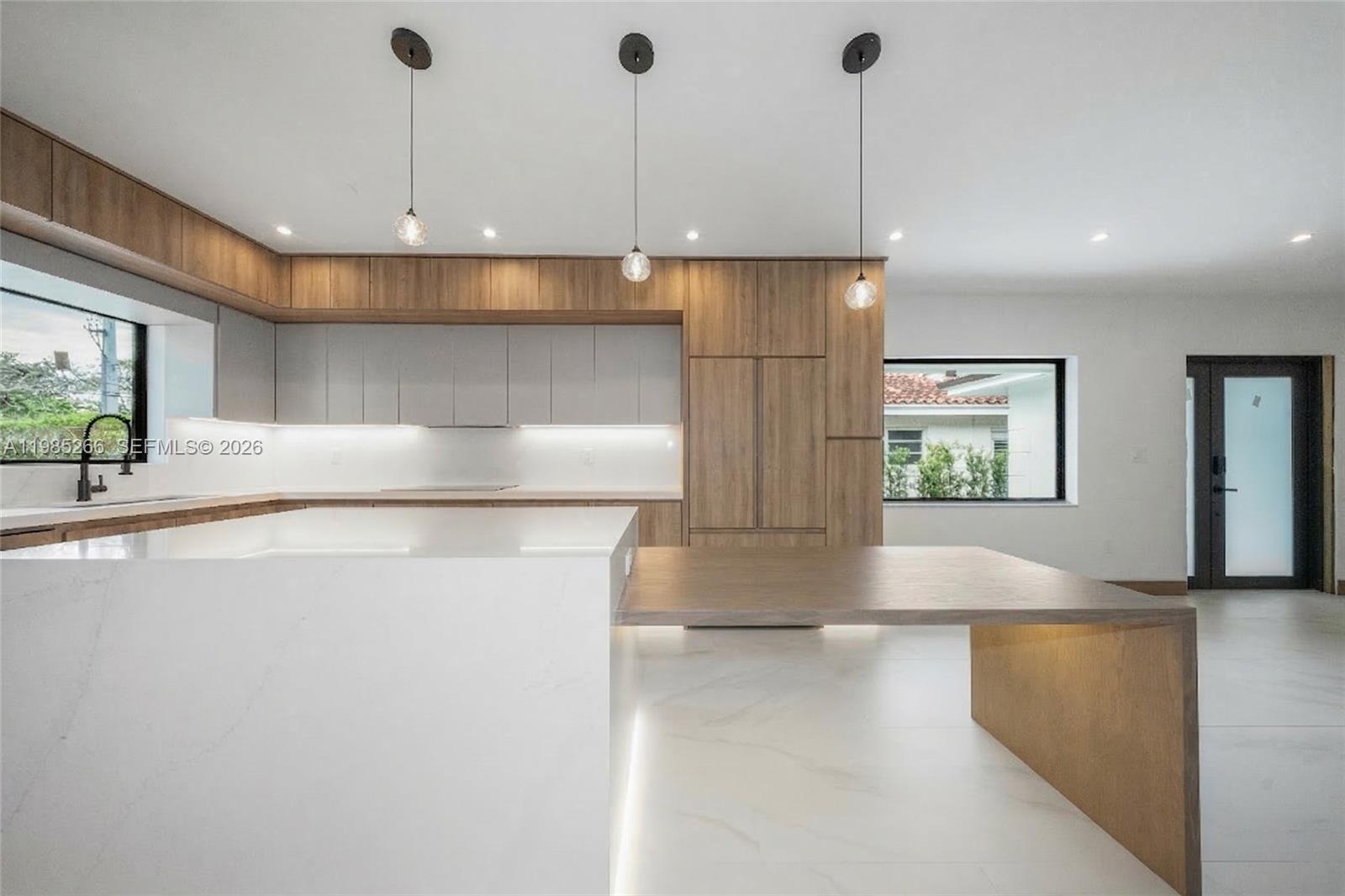 4241 Red Rd Coral Gables, FL 33155