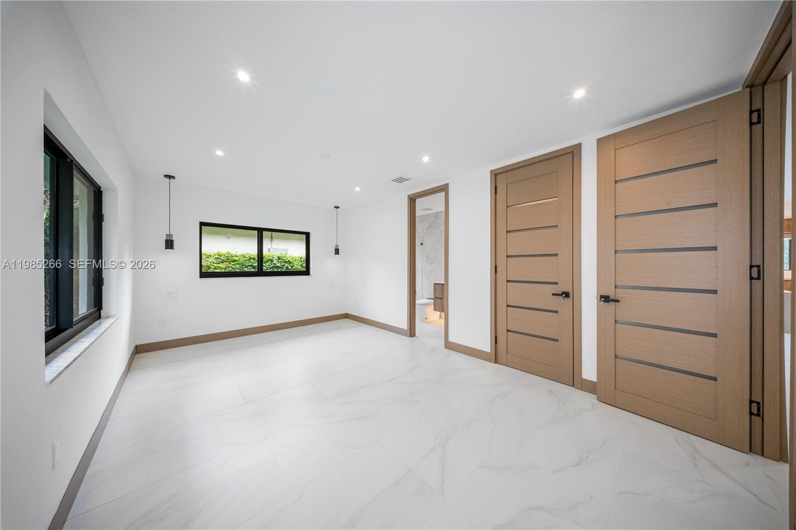 4241 Red Rd Coral Gables, FL 33155