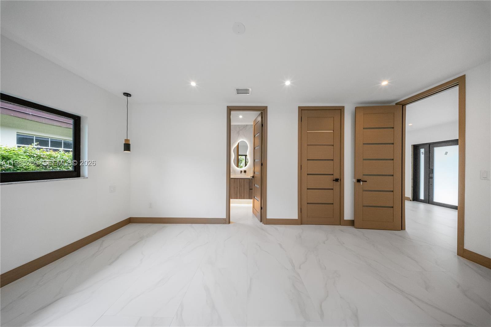 4241 Red Rd Coral Gables, FL 33155