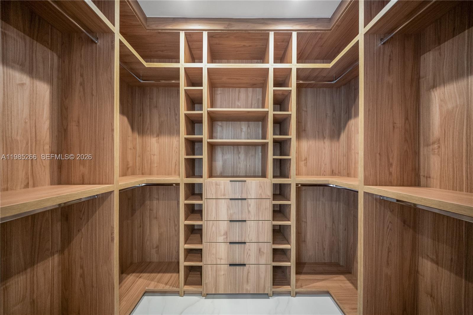 4241 Red Rd Coral Gables, FL 33155