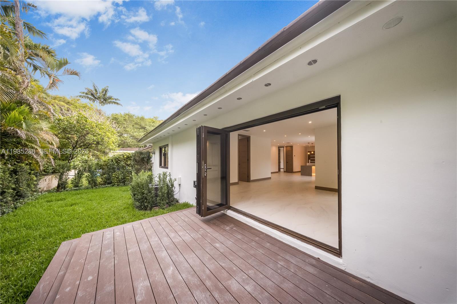 4241 Red Rd Coral Gables, FL 33155