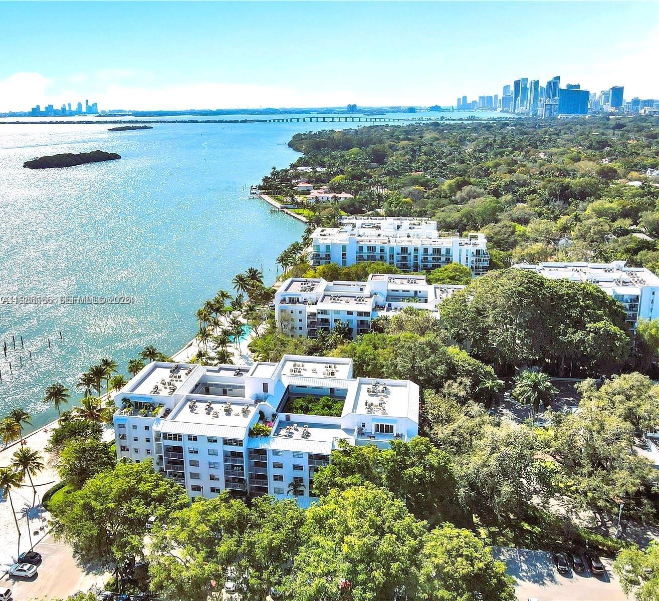 750 NE 64th St #B301