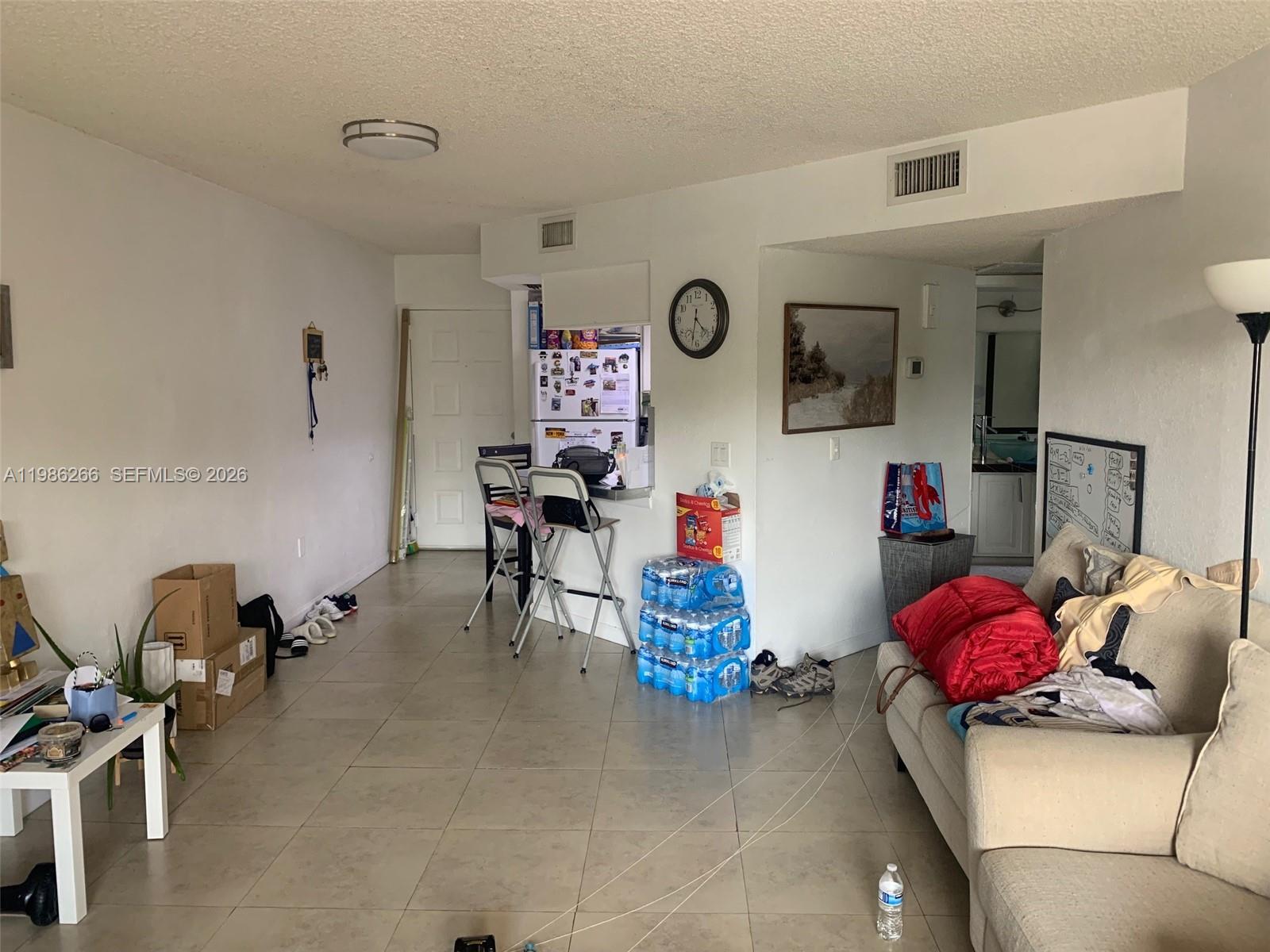 8215 Lake Dr #201 Doral, FL 33166