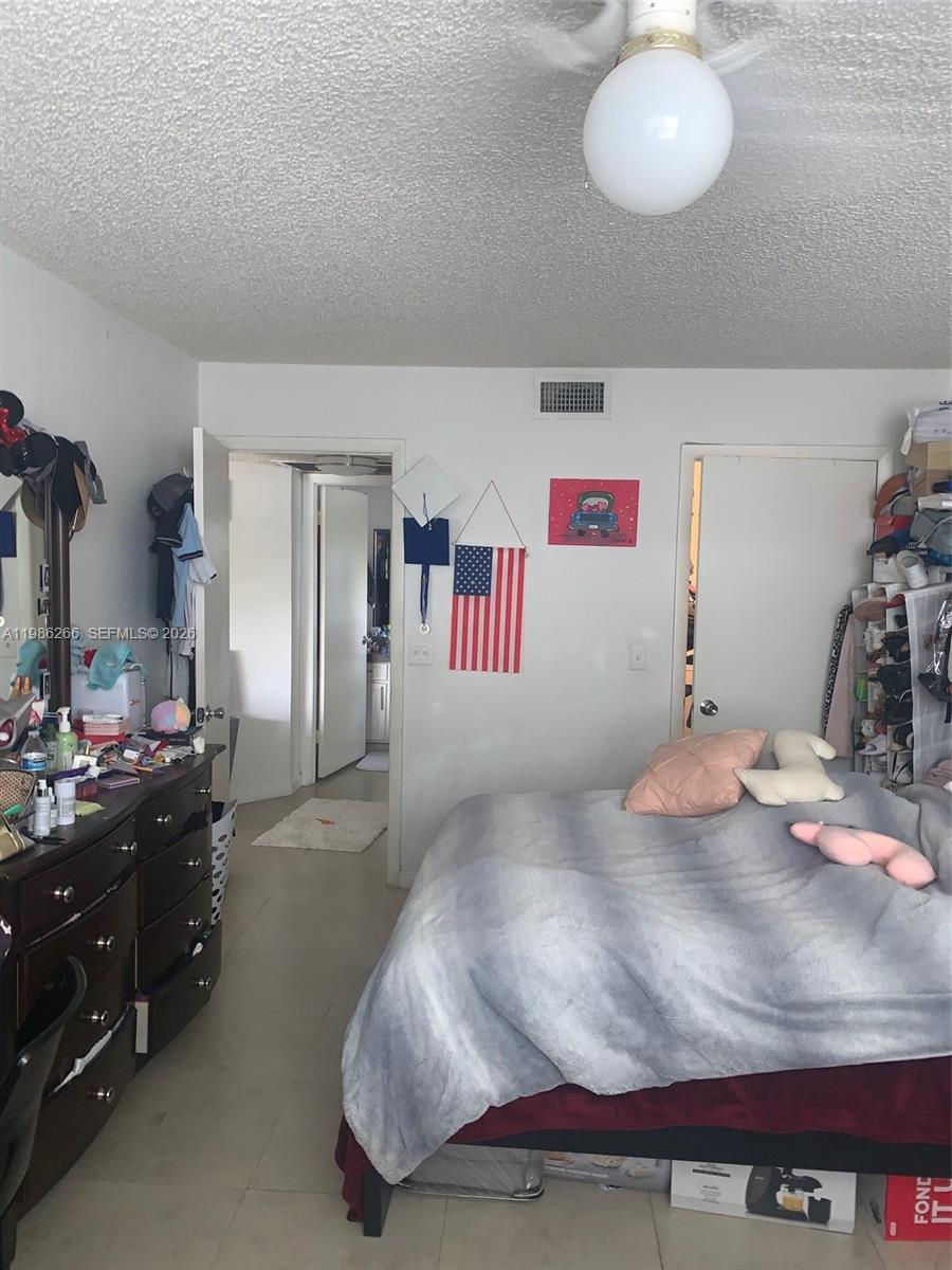 8215 Lake Dr #201 Doral, FL 33166