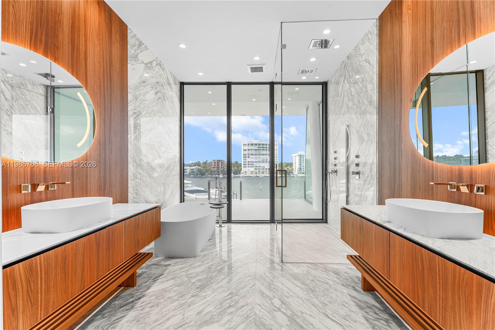 5 Grove Isle #S303 Coconut Grove, FL 33133