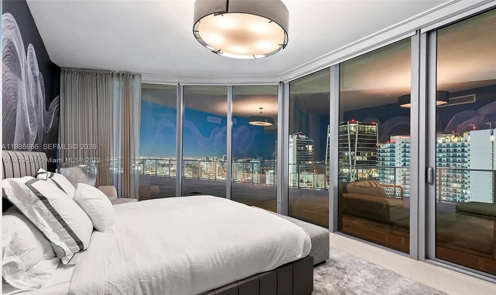 851 NE 1st Ave #5201 Miami, FL 33132