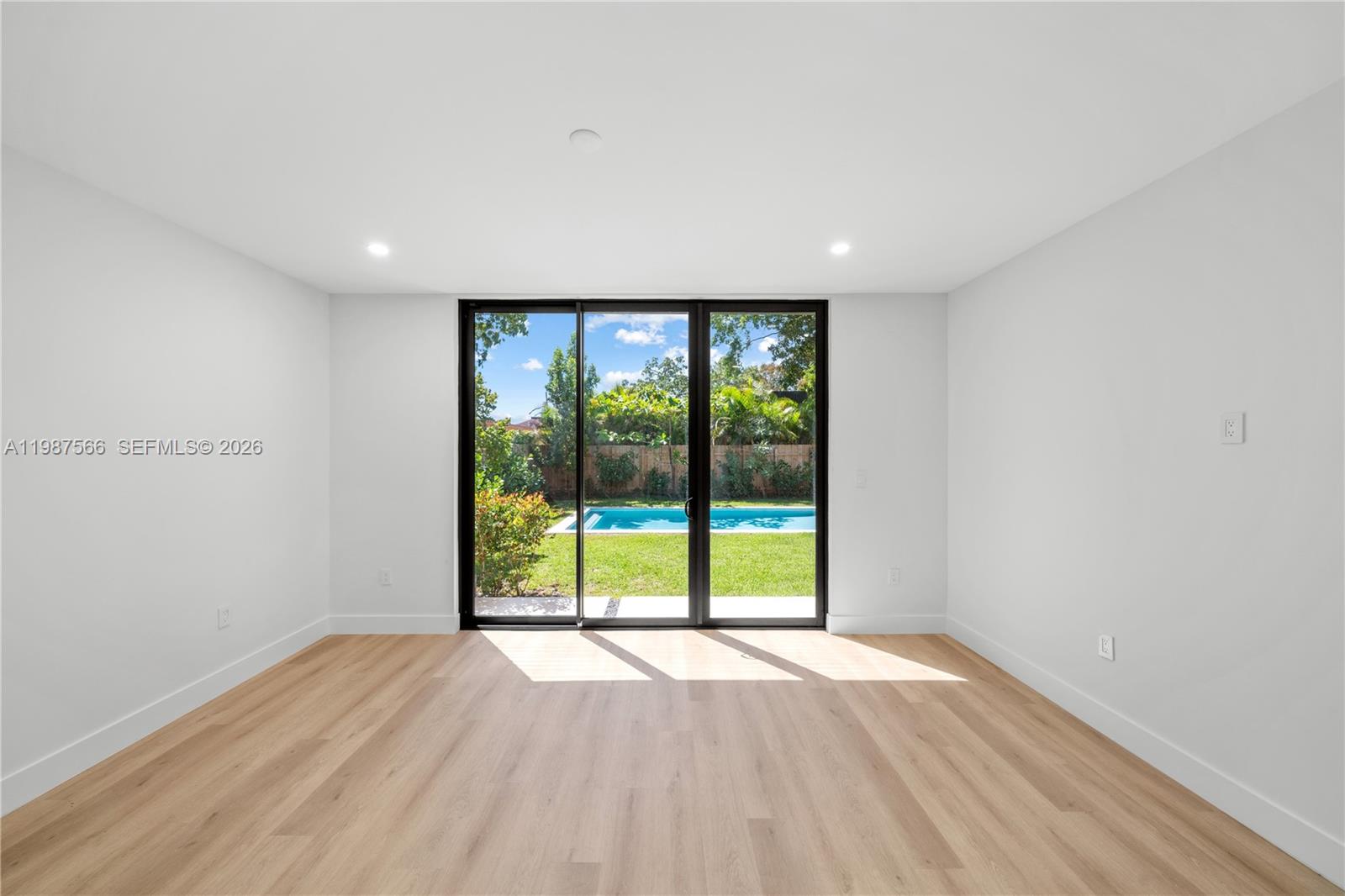 412 NW 47th St Miami, FL 33127