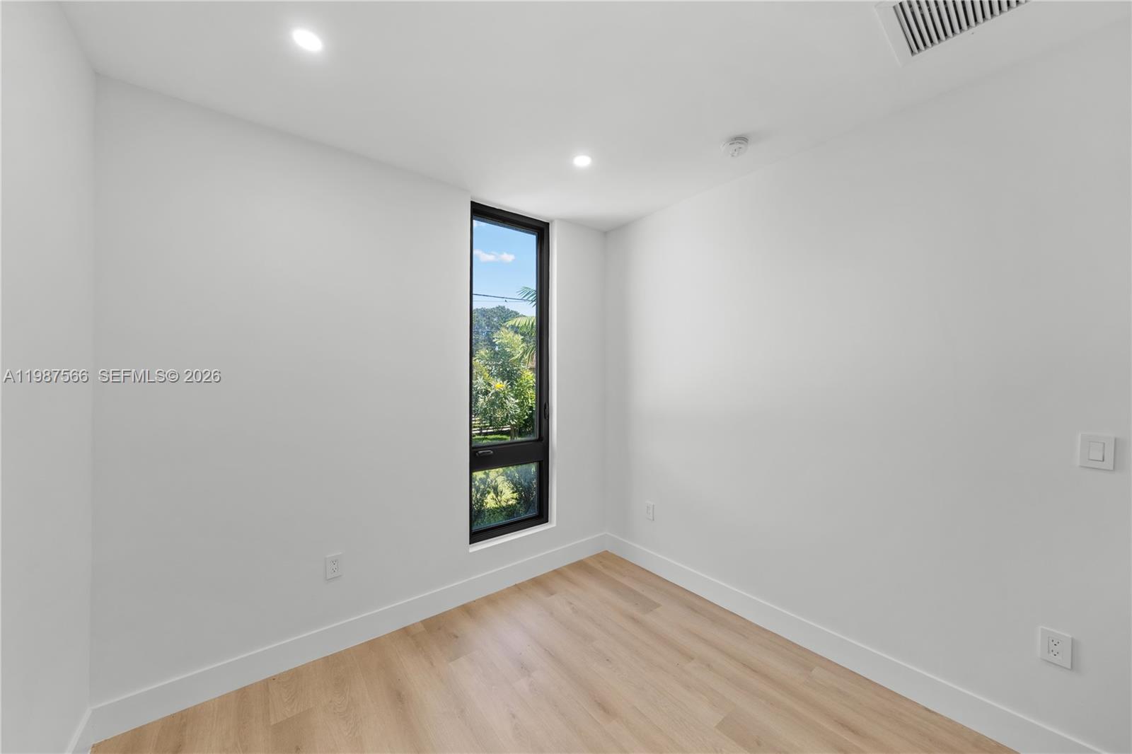 412 NW 47th St Miami, FL 33127