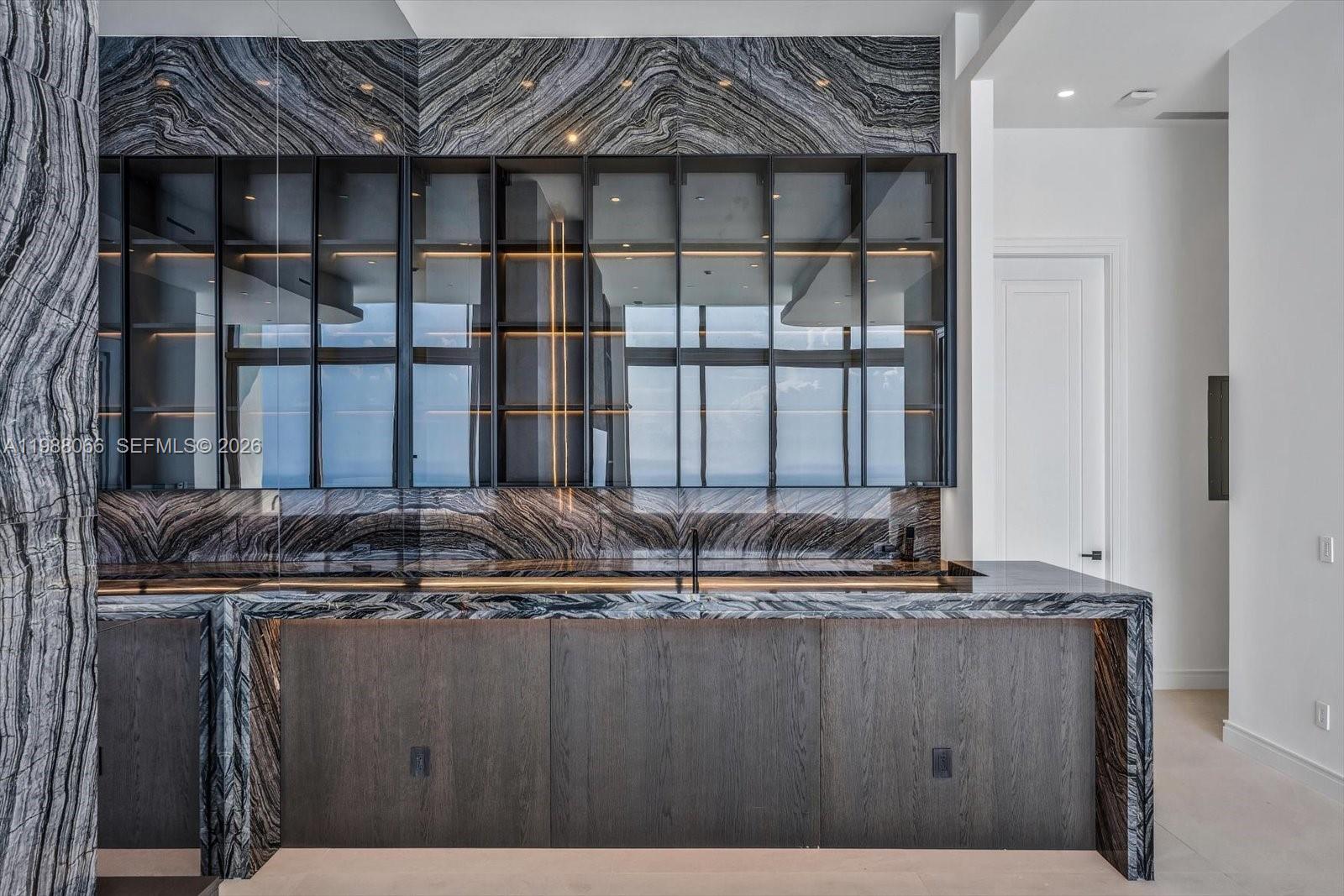 17901 Collins Ave #PH-01 Sunny Isles Beach, FL 33160