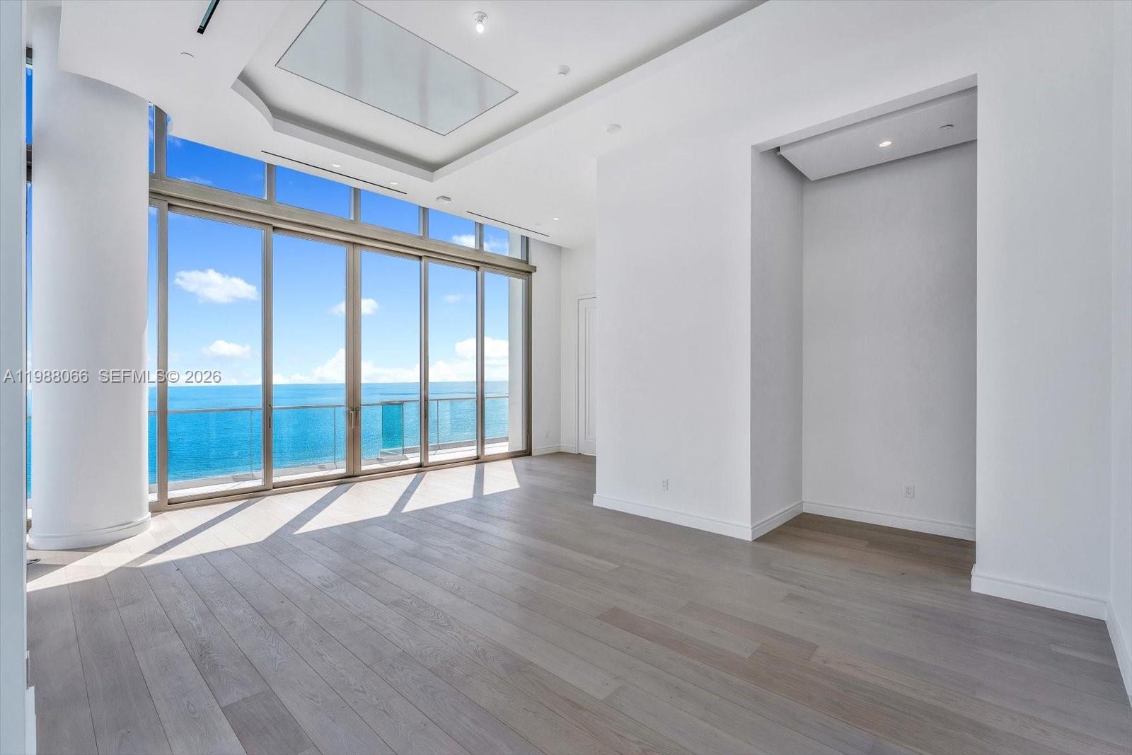 17901 Collins Ave #PH-01 Sunny Isles Beach, FL 33160
