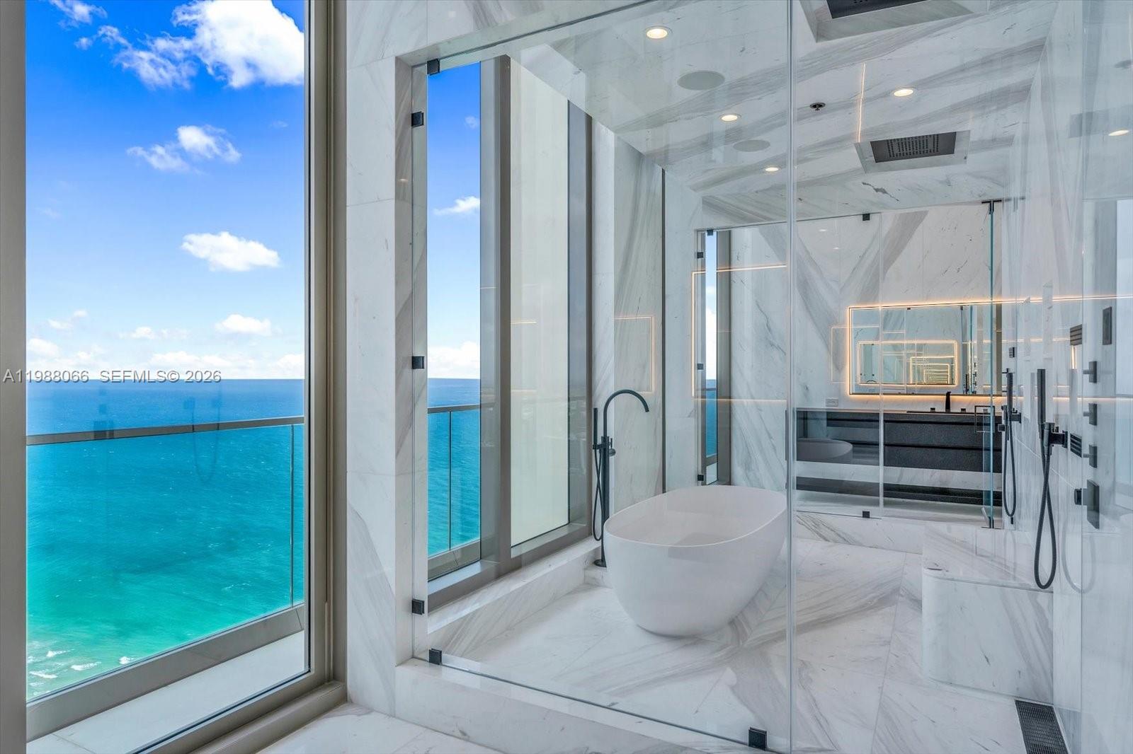 17901 Collins Ave #PH-01 Sunny Isles Beach, FL 33160