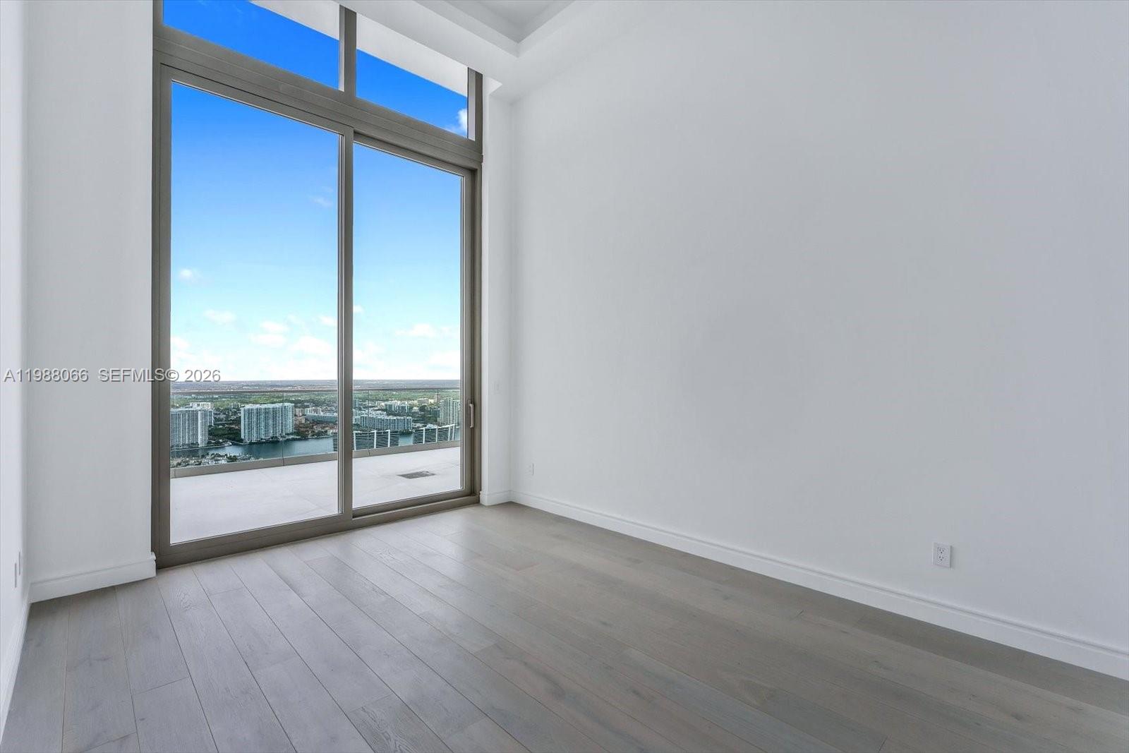 17901 Collins Ave #PH-01 Sunny Isles Beach, FL 33160