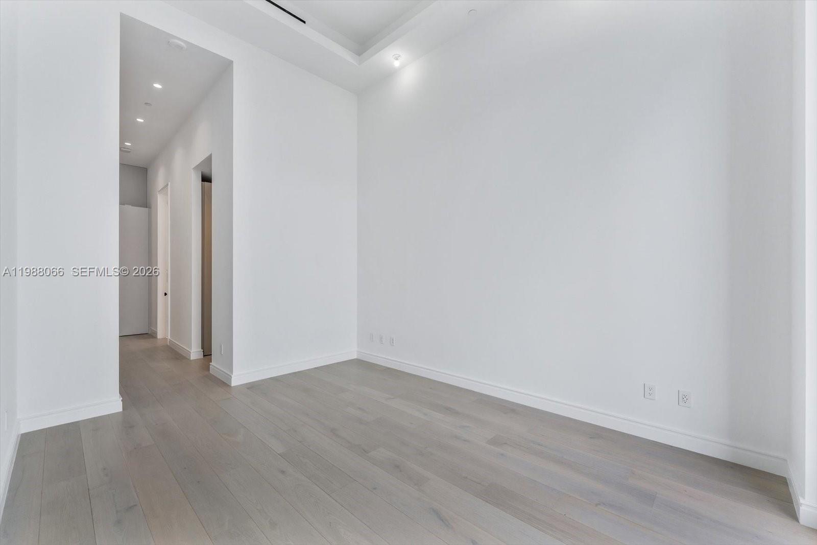 17901 Collins Ave #PH-01 Sunny Isles Beach, FL 33160