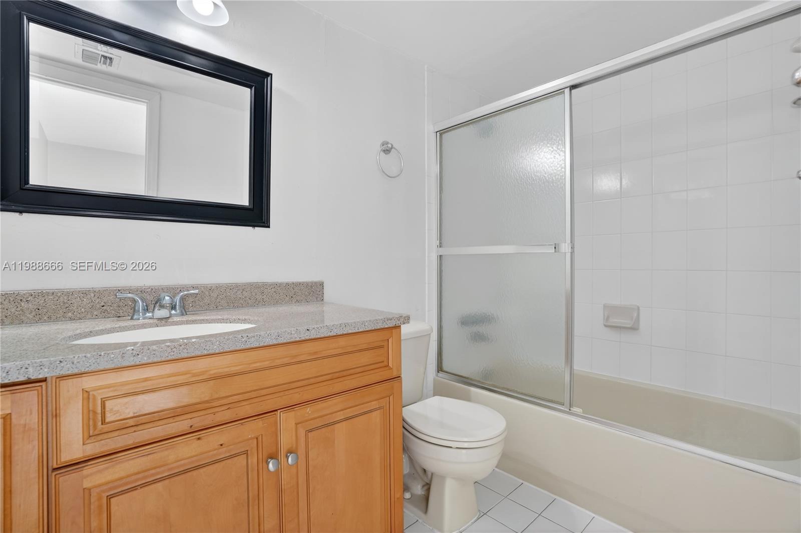 6904 N Kendall Dr #F104 Pinecrest, FL 33156