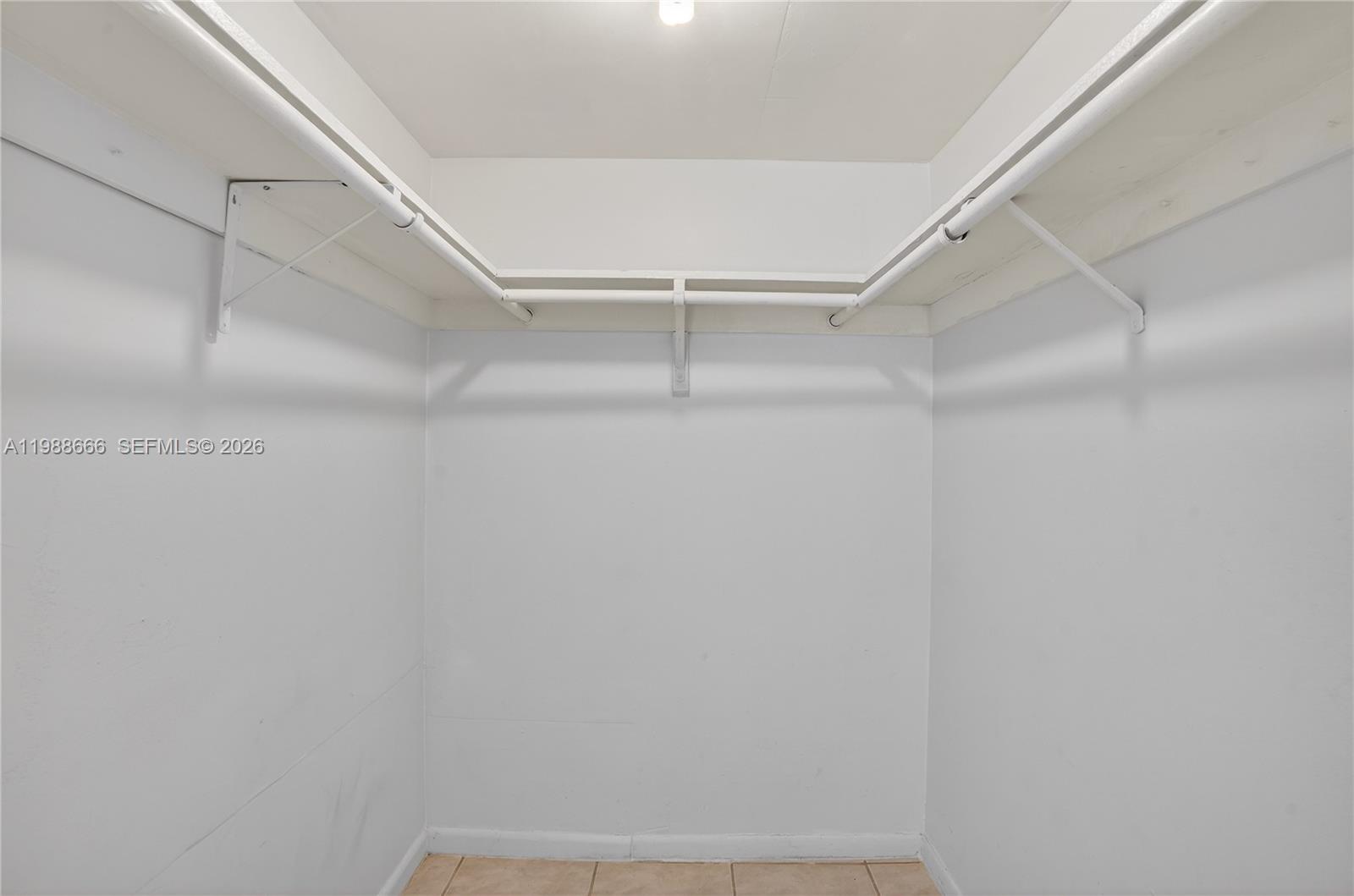 6904 N Kendall Dr #F104 Pinecrest, FL 33156