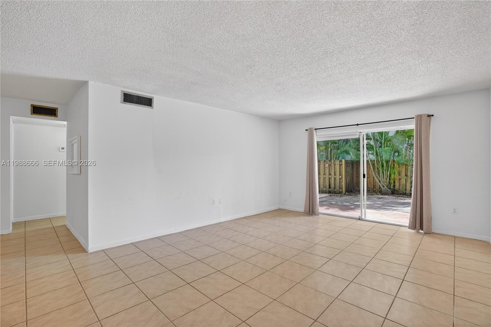 6904 N Kendall Dr #F104 Pinecrest, FL 33156