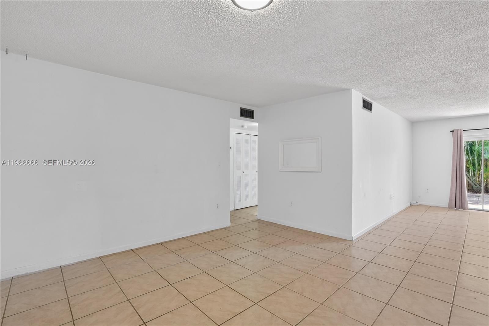 6904 N Kendall Dr #F104 Pinecrest, FL 33156