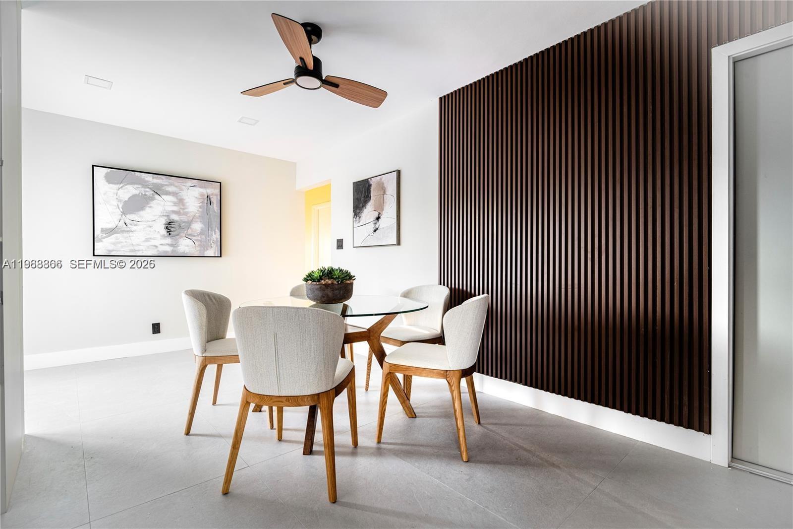 5561 NE 28th Ave Fort Lauderdale, FL 33308