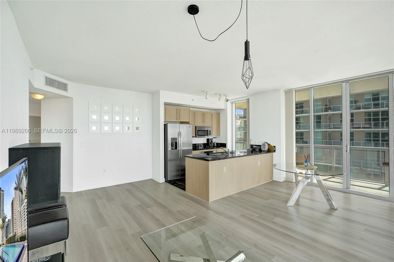 1111 SW 1st Ave #3514-N Miami, FL 33130