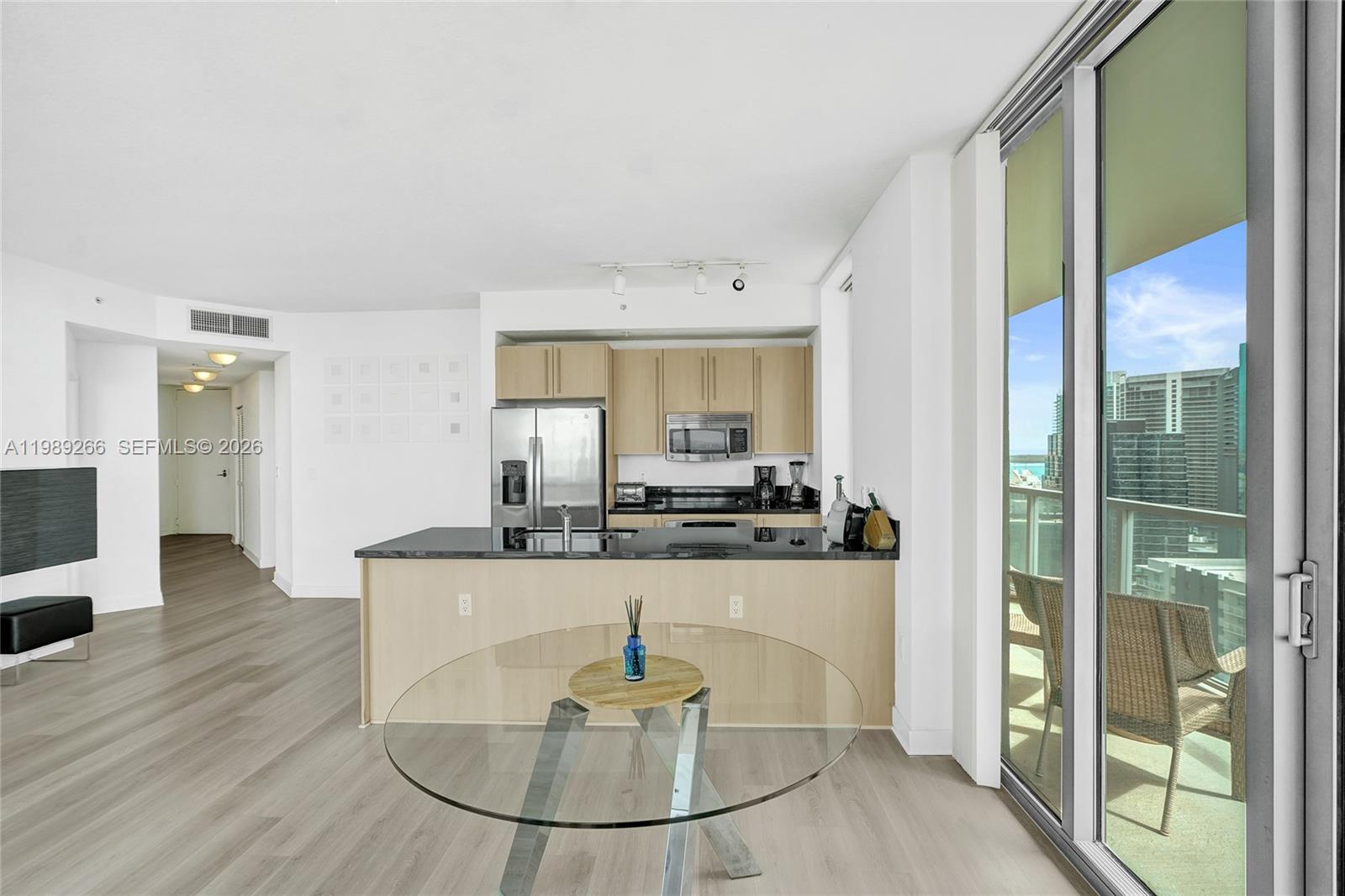 1111 SW 1st Ave #3514-N Miami, FL 33130