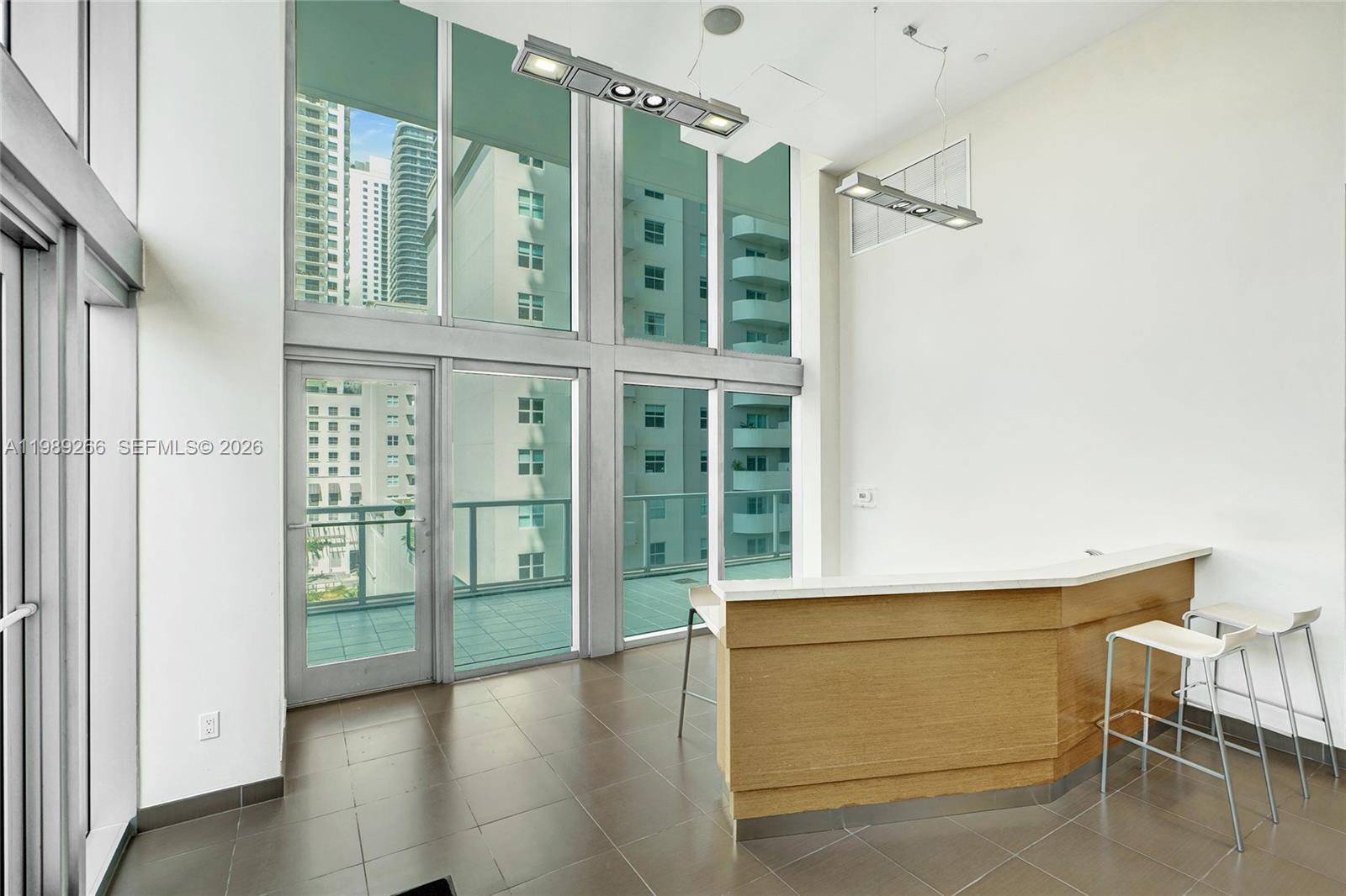 1111 SW 1st Ave #3514-N Miami, FL 33130