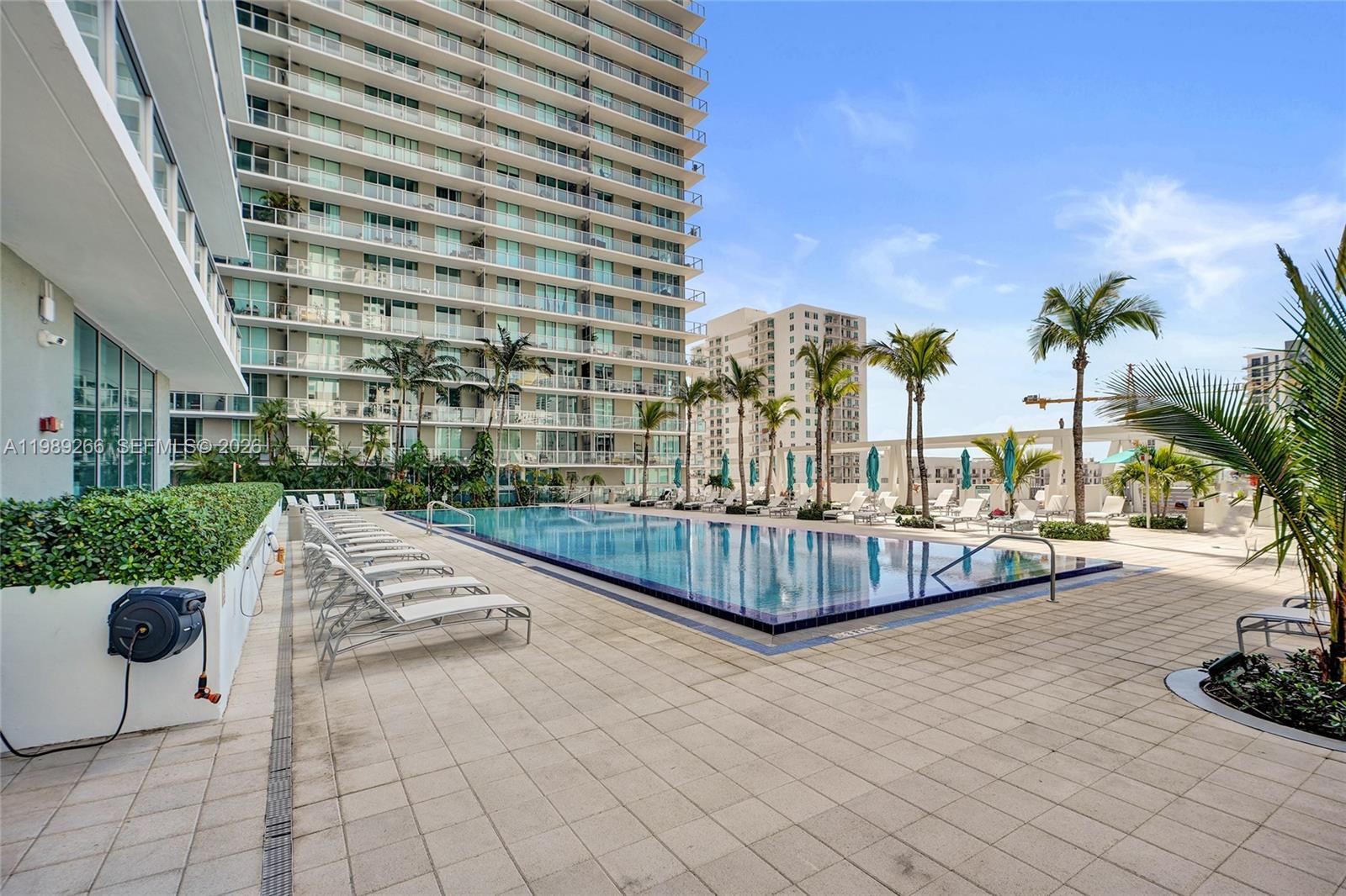 1111 SW 1st Ave #3514-N Miami, FL 33130