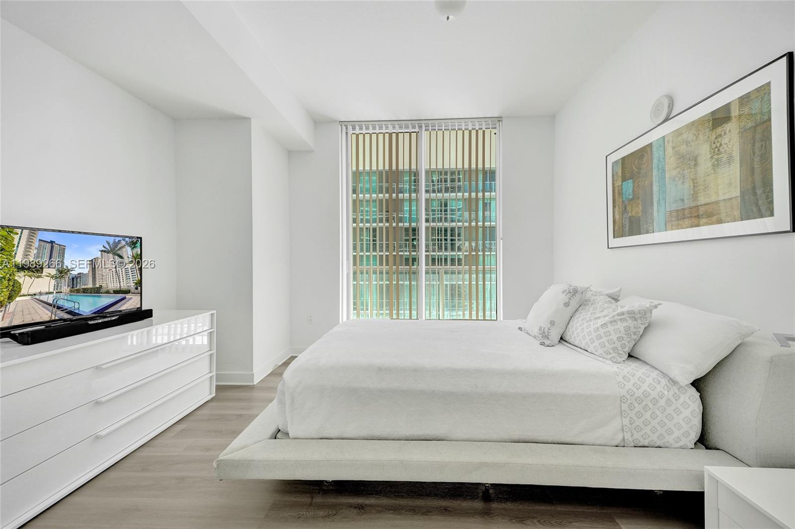 1111 SW 1st Ave #3514-N Miami, FL 33130