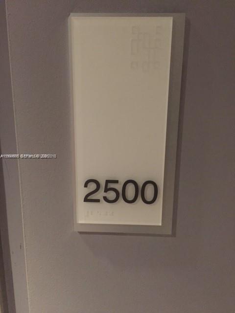 image Brickell House13