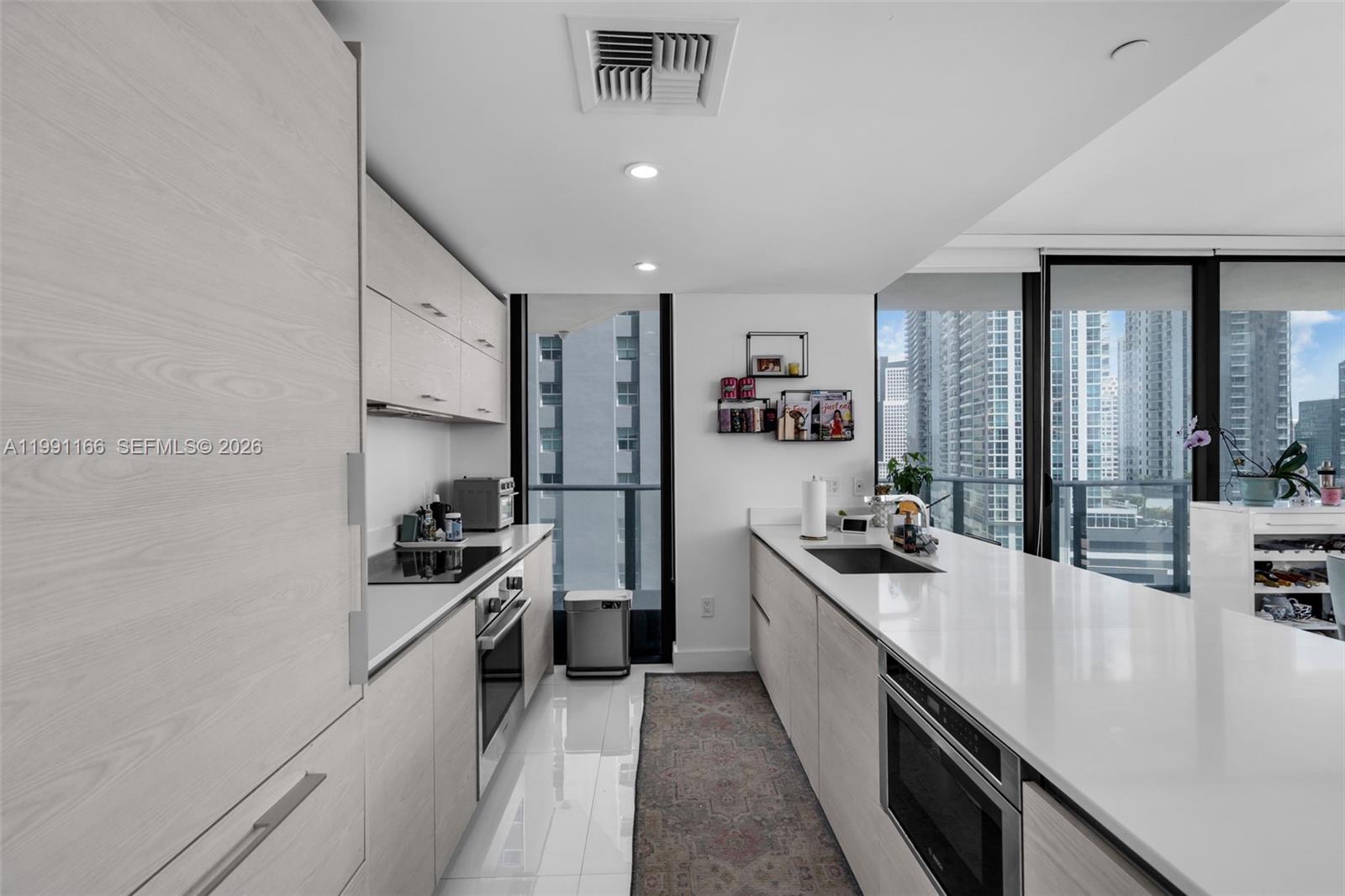 1300 S Miami Ave #1601 Miami, FL 33130