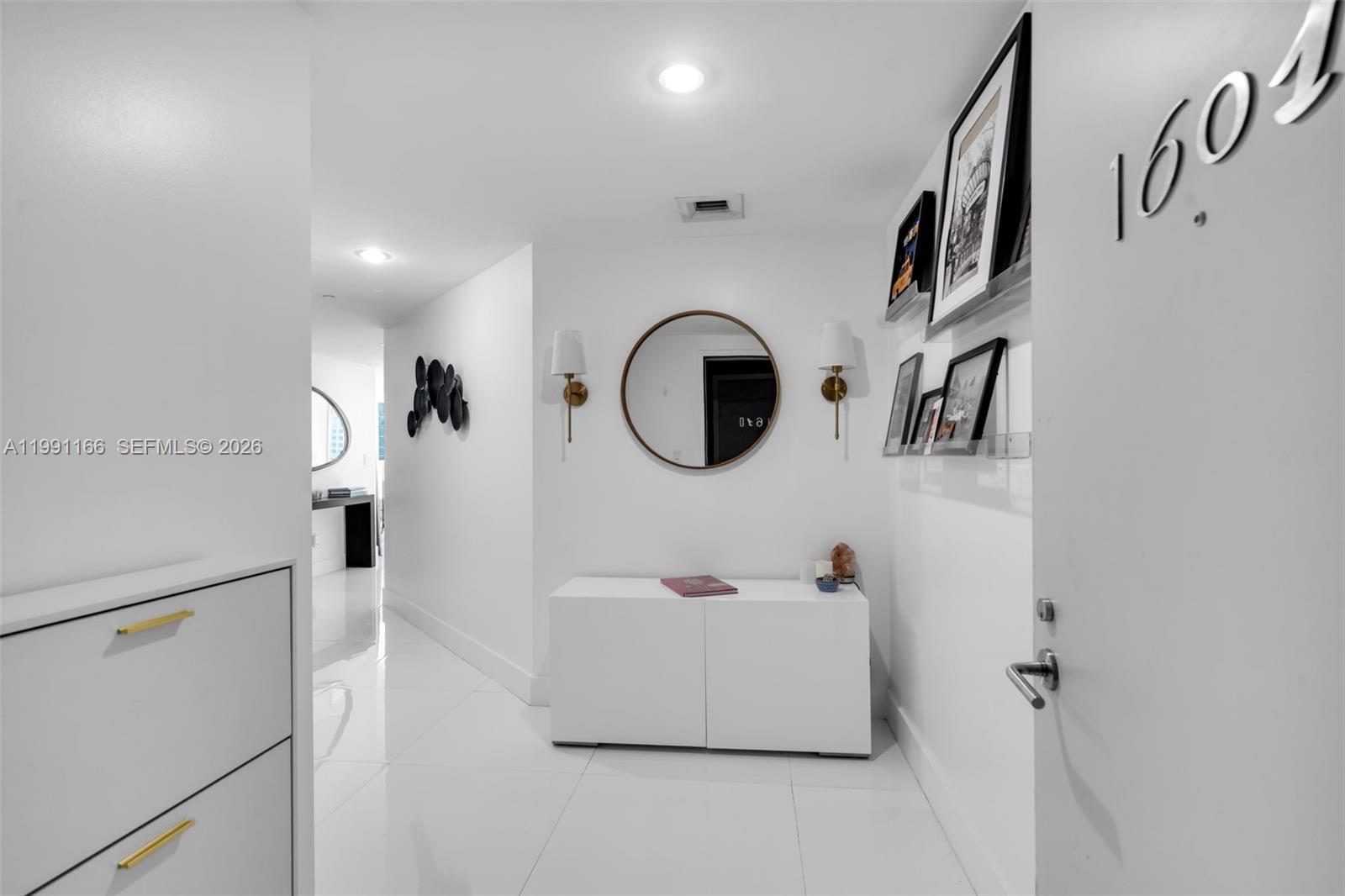 1300 S Miami Ave #1601 Miami, FL 33130