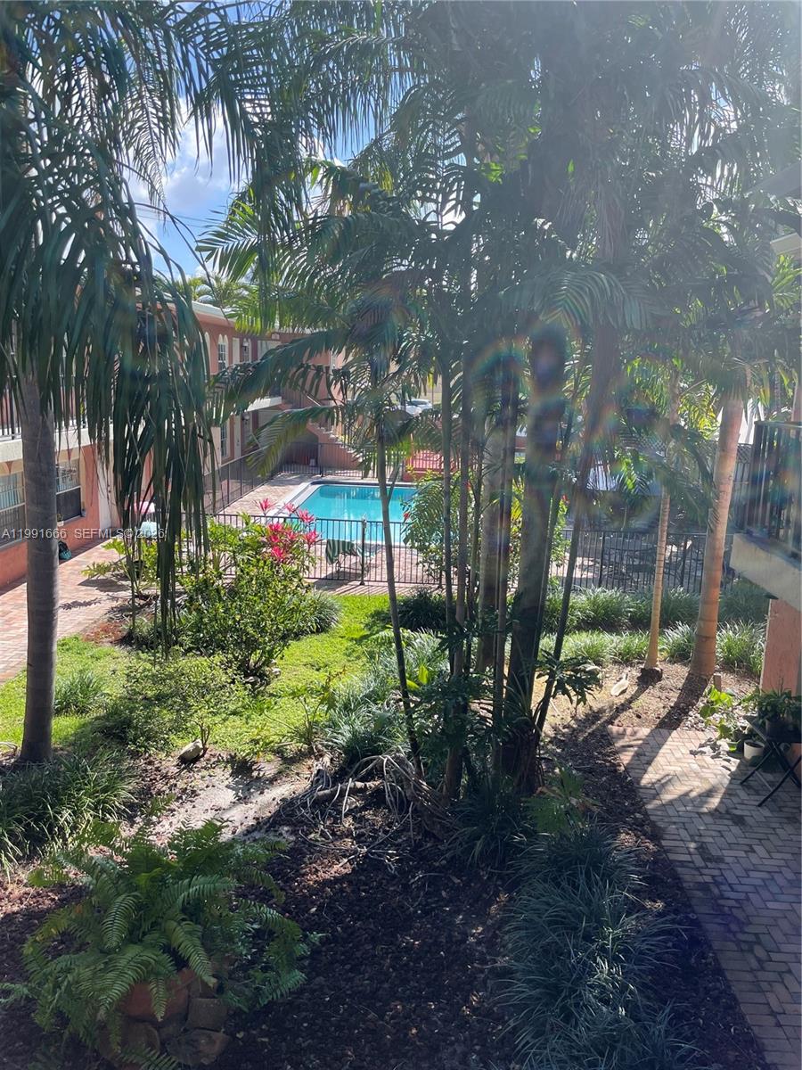 1405 Miami Rd #23 Fort Lauderdale, FL 33316