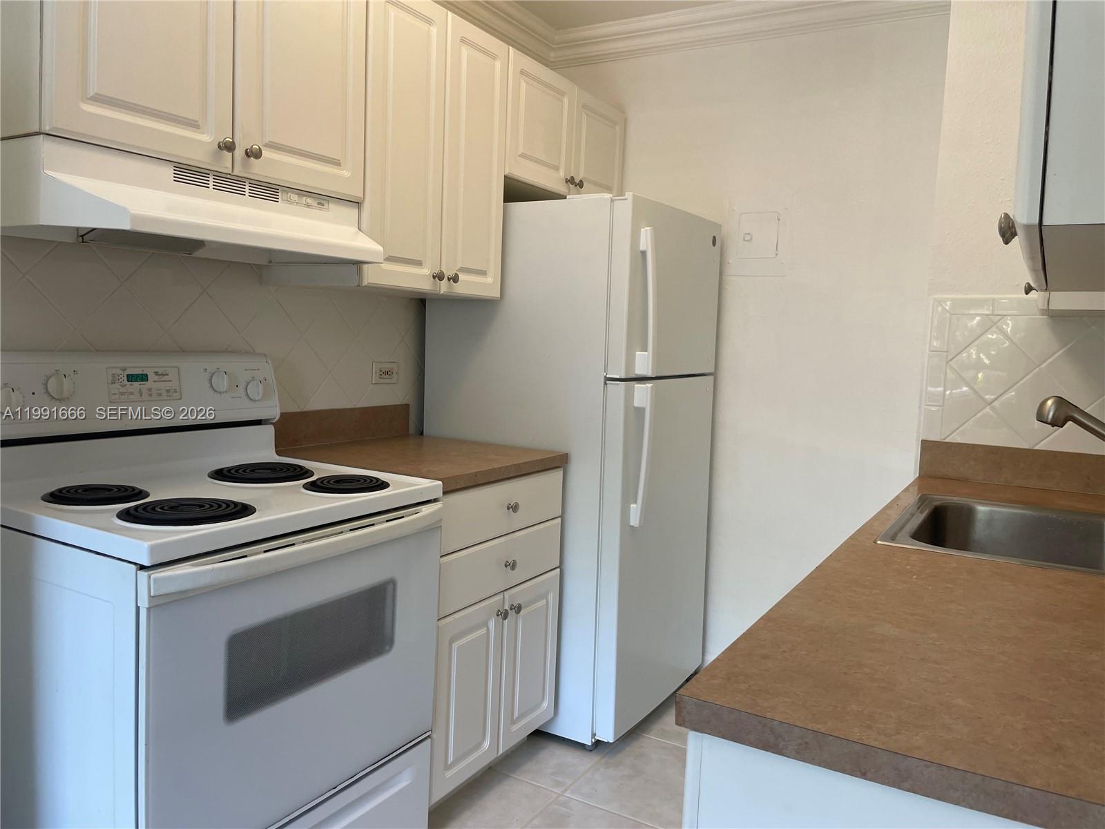 1405 Miami Rd #23 Fort Lauderdale, FL 33316