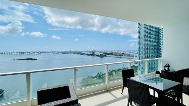 2020 N Bayshore Dr #3009