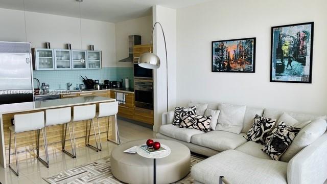 image Paramount Bay3