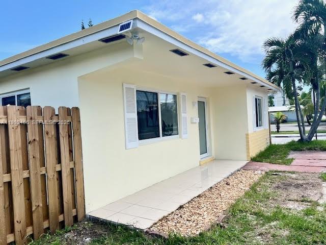 6301 SW 59th Pl South Miami, FL 33143