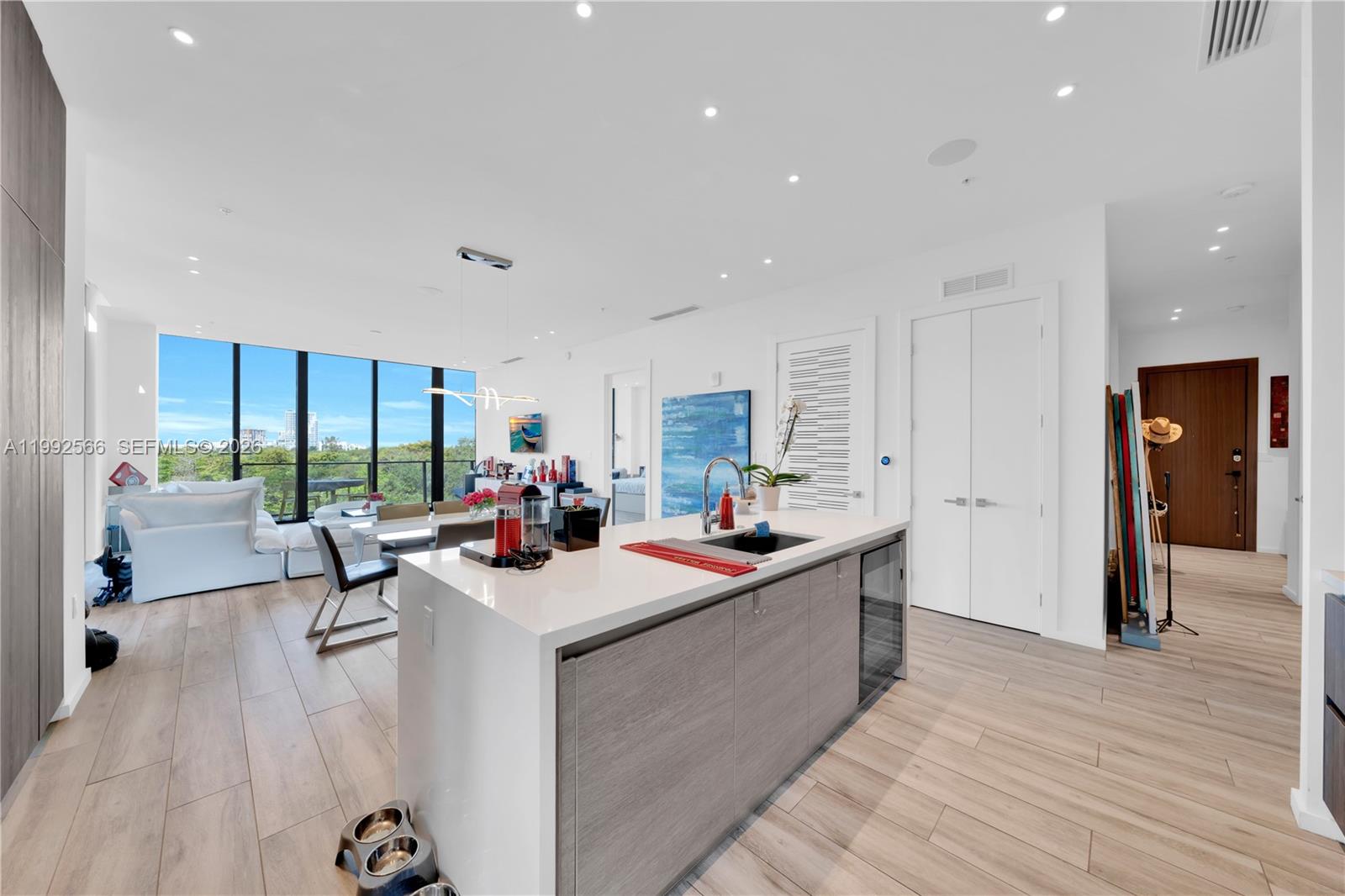 3156 SW 27th Ave #501 Miami, FL 33133