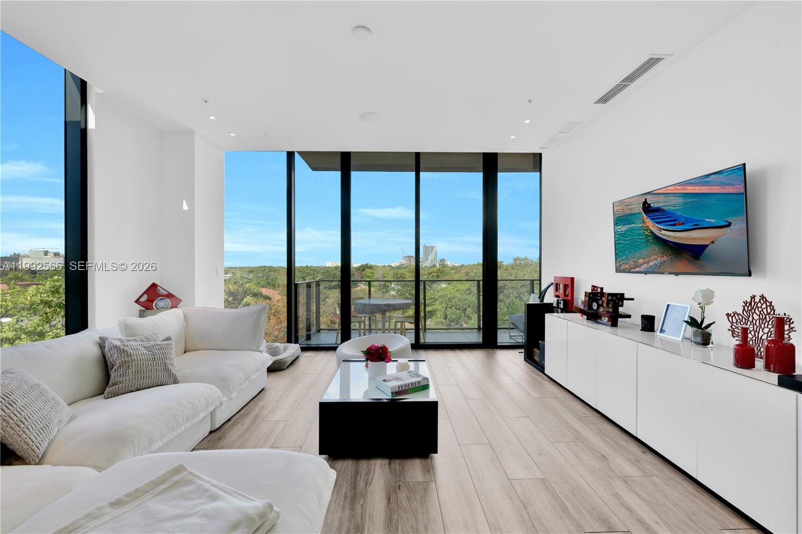 3156 SW 27th Ave #501 Miami, FL 33133