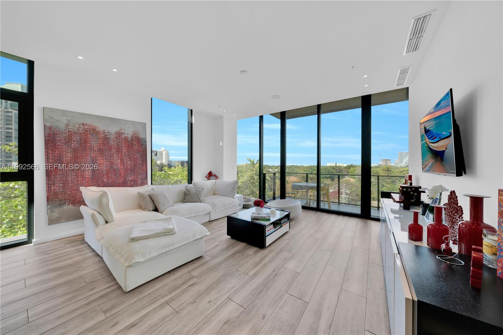 3156 SW 27th Ave #501 Miami, FL 33133