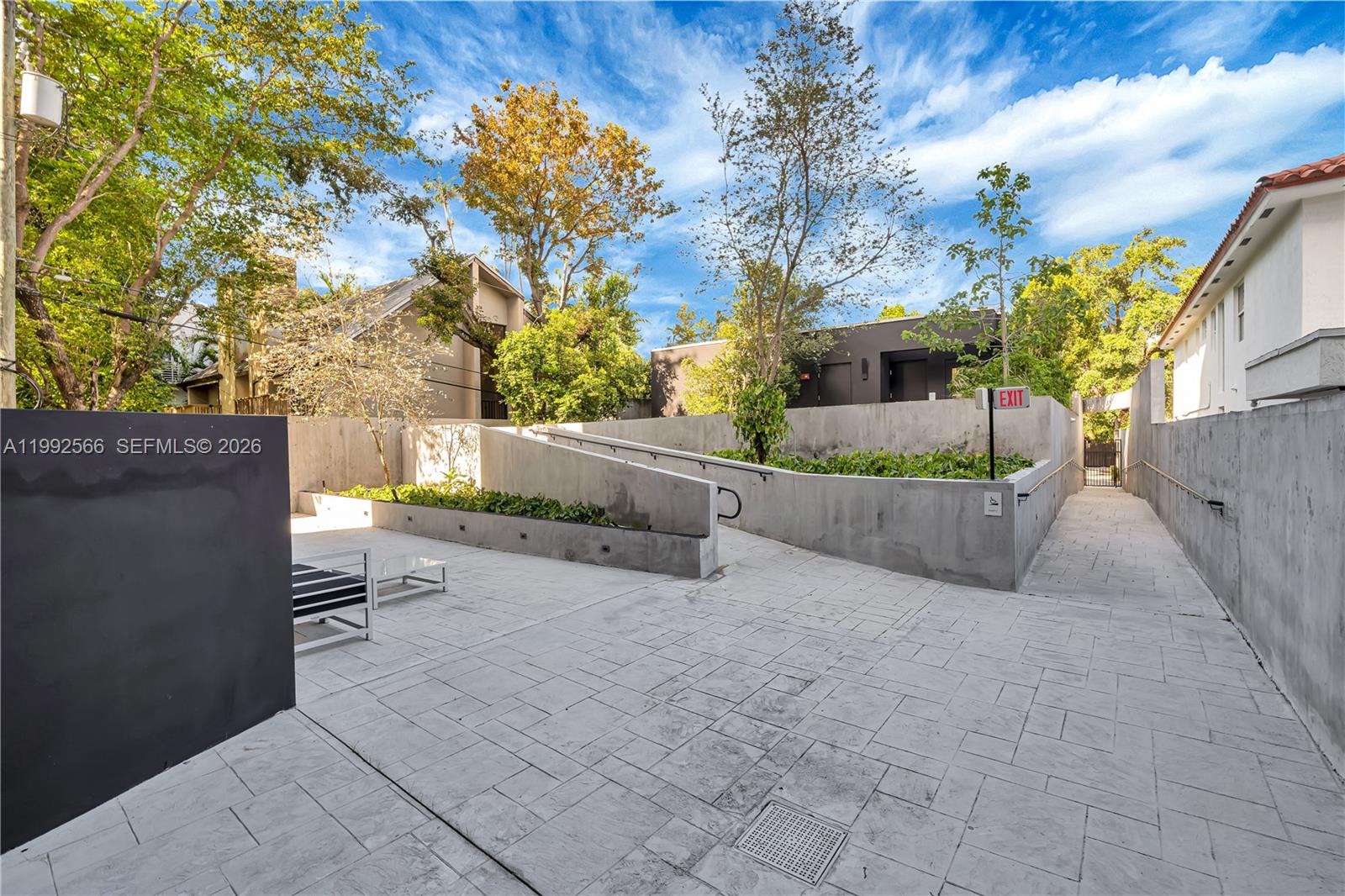 3156 SW 27th Ave #501 Miami, FL 33133