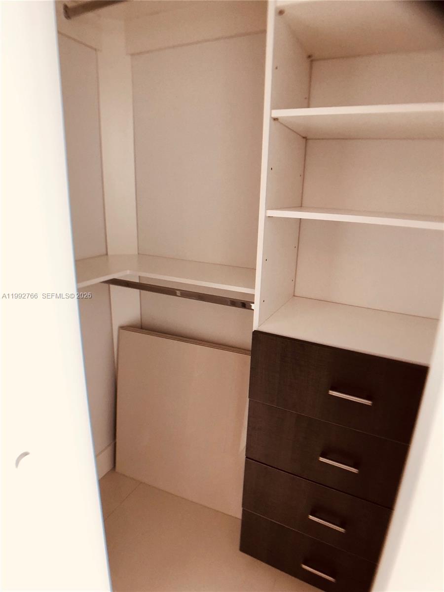 image Dua Miami (SLS Brickell)13